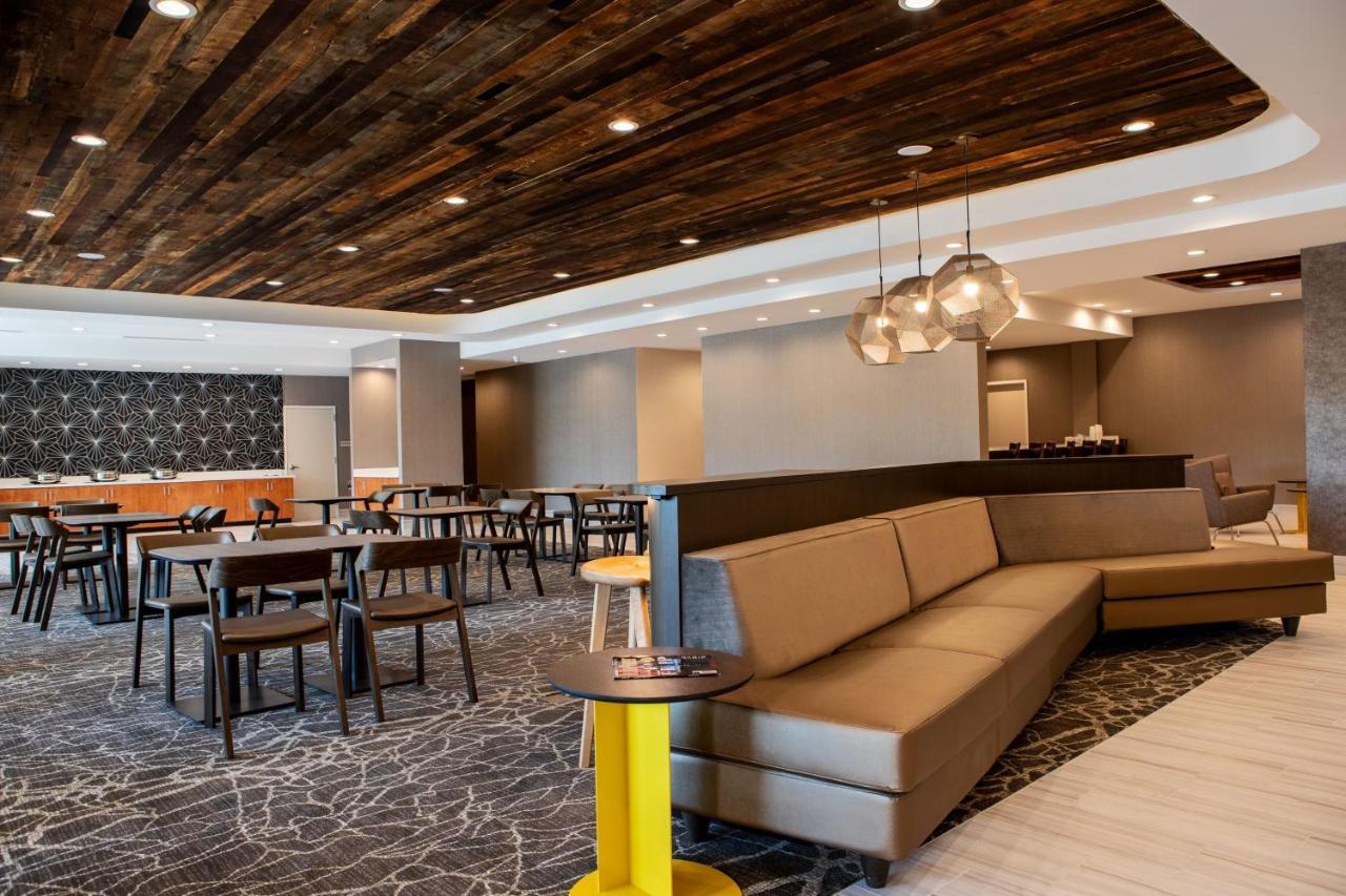 Springhill Suites By Marriott Chester Exterior photo